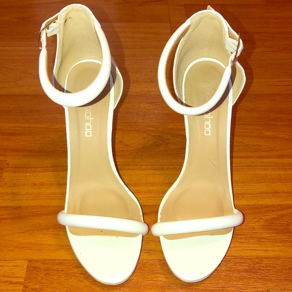 Boho white chic strapped high heels